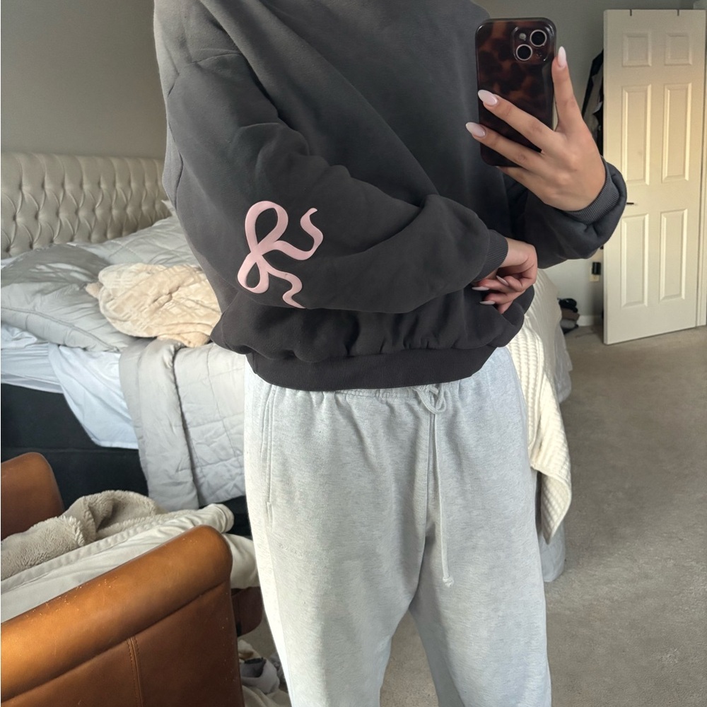 Edikted Gray w/ pink bow hoodie
